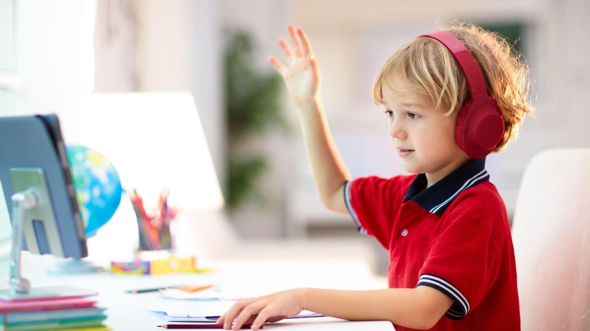 Çocuklarda İngilizce Eğitimi ve İki Dillilik: Ebeveynler Nereden Başlamalı?